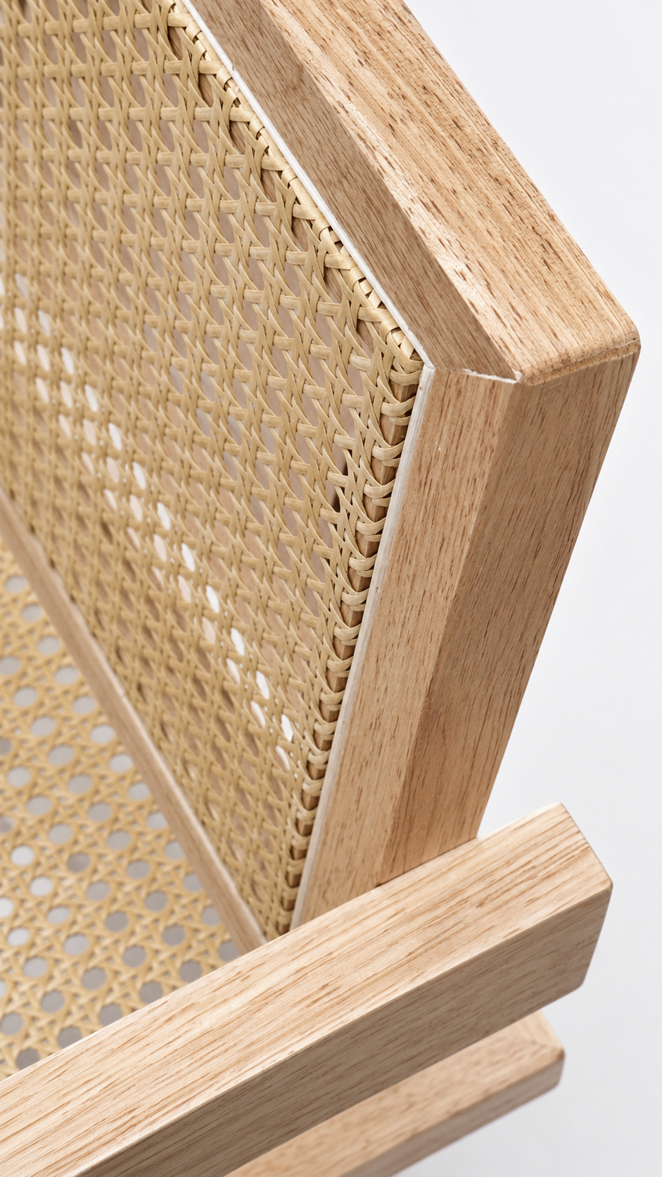 Silla de Madera y Ratán | Silla con Brazos de Diseño Natural