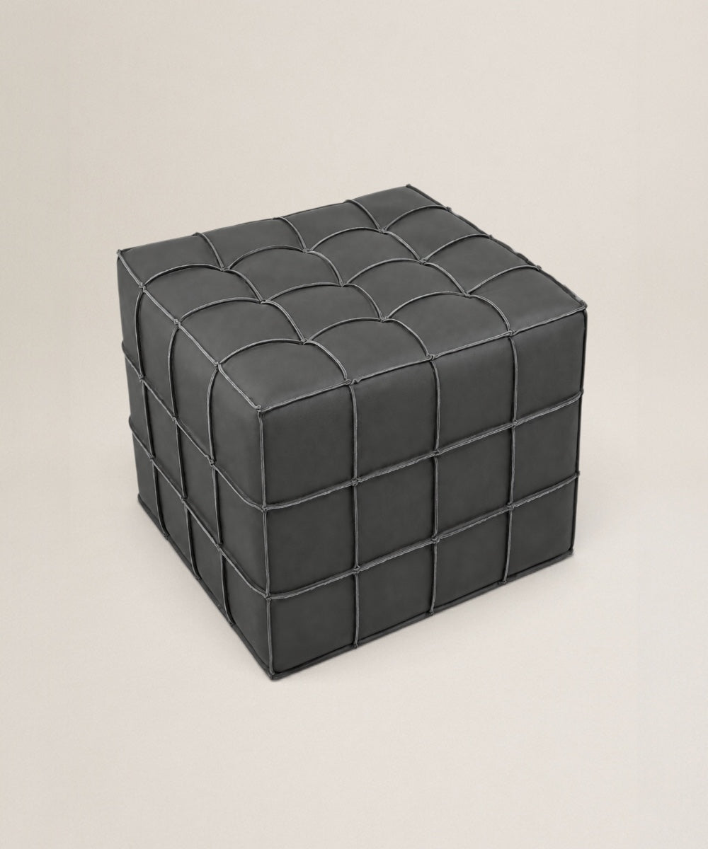 Taburete Cubo | Diseño Mid-Century 100% cuero
